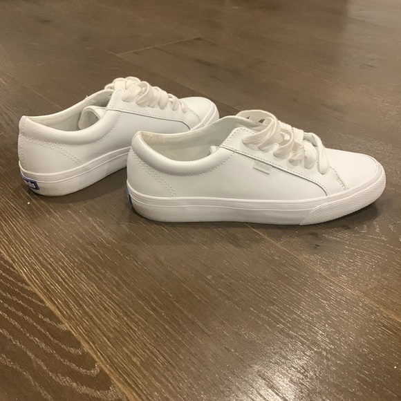 ✨ Keds Jump Kick White Leather Sneakers — Size 7 (Women’s) ✨ - Picture 2 of 10